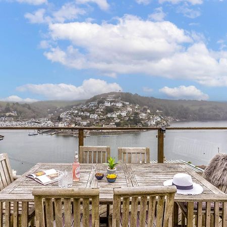 Uphigh - Elevated Family Home With Stunning River Views Dartmouth Extérieur photo