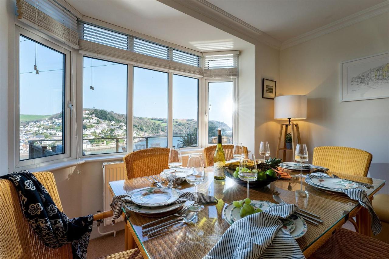 Uphigh - Elevated Family Home With Stunning River Views Dartmouth Extérieur photo